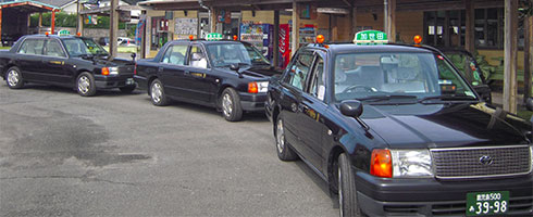 加世田タクシー